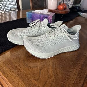 Women’s Flux Running Shoes